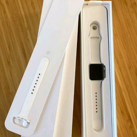 apple watch series 2 38mm white